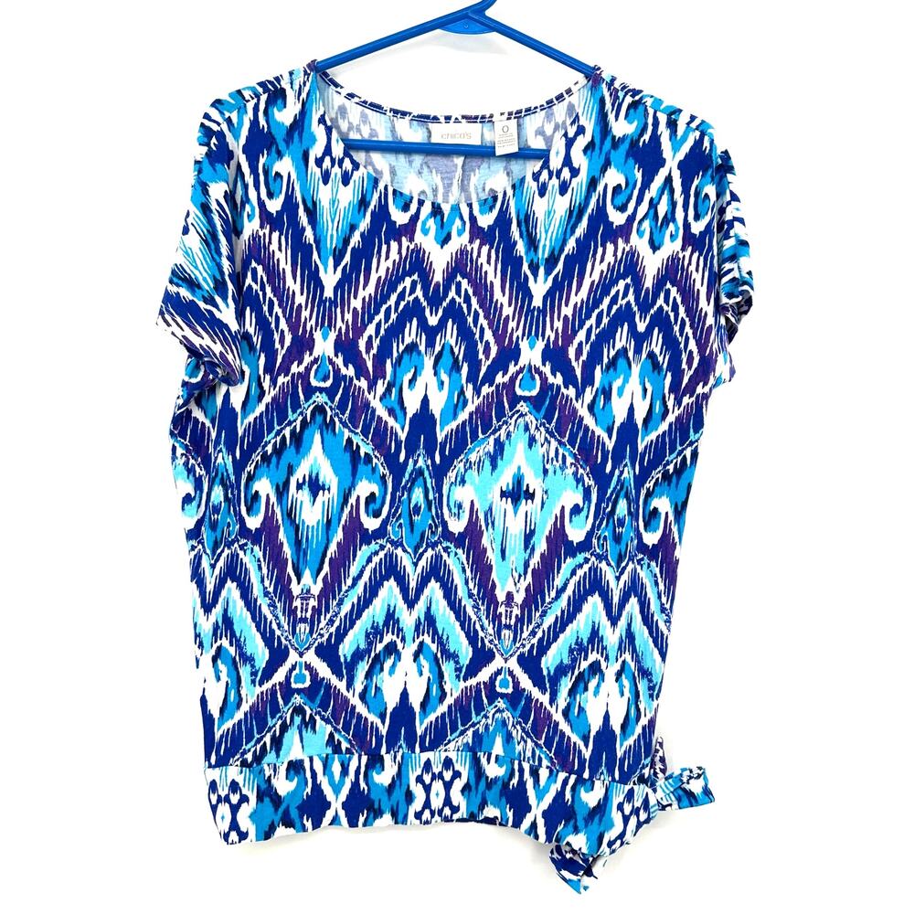 Chico's Size 0 / Size Small Short Sleeve Top Shirt Tee Blouse Blue White Pattern